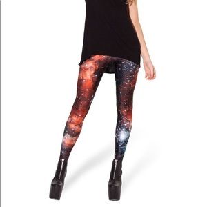 Blackmilk - “Galaxy Red” Leggings - M